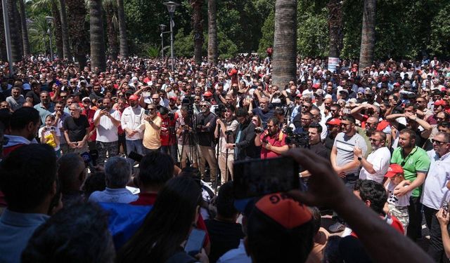 İzmir’de grev altıncı gününde: Sendika bordro paylaştı, Cemil Tugay yanıt verdi