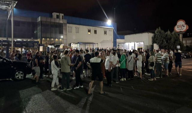 SAMPA Otomotiv'de iş bırakma eylemi: "Su içmek için bile izin alıyoruz"