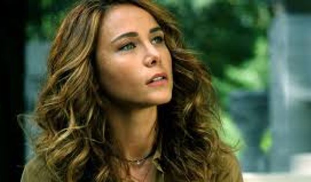 Burçin Terzioğlu Kimdir? Hayatı, Kariyeri ve Rol Aldığı Diziler