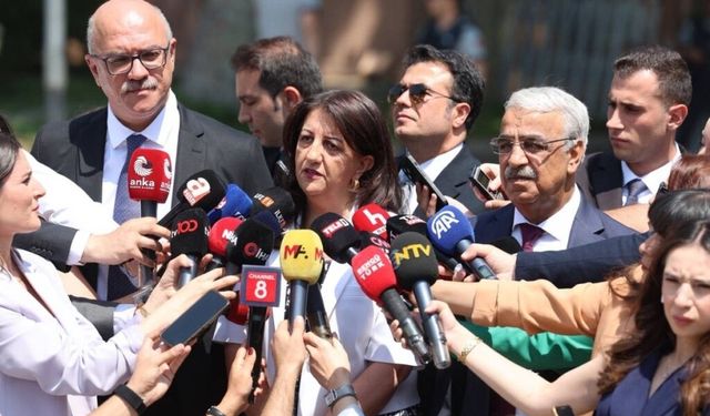 İmralı Heyeti, Abdullah Öcalan'ı ziyaret etmek için adaya doğru yola çıktı