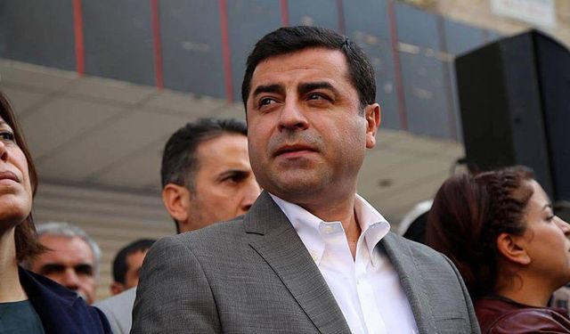 Ayhan Bilgen de dokunulmazlık tartışmasına dahil oldu: "Hepimizin imzası vardı"
