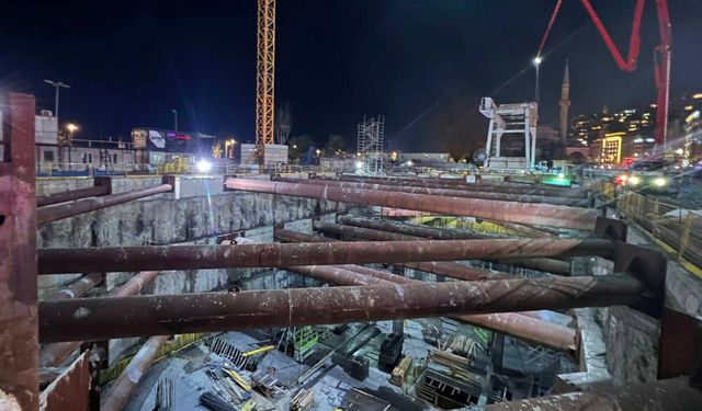 Kabataş'ta iskele çökmüştü: Şirket sahibi ve şantiye şefi tutuklama talebiyle hakimliğe sevk edildi