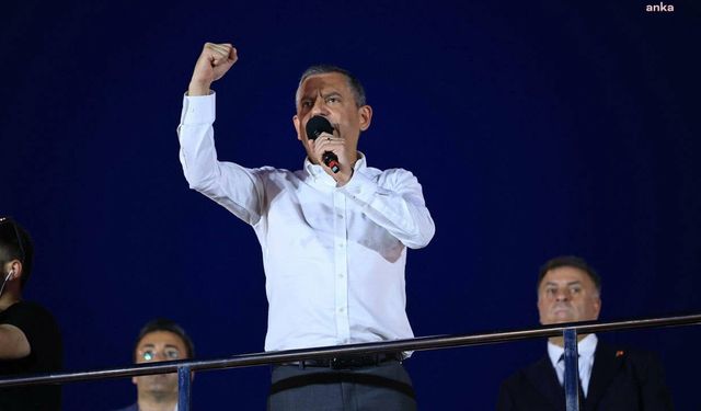 Özgür Özel: Olağanüstü Kurultay için imza süreci başladı