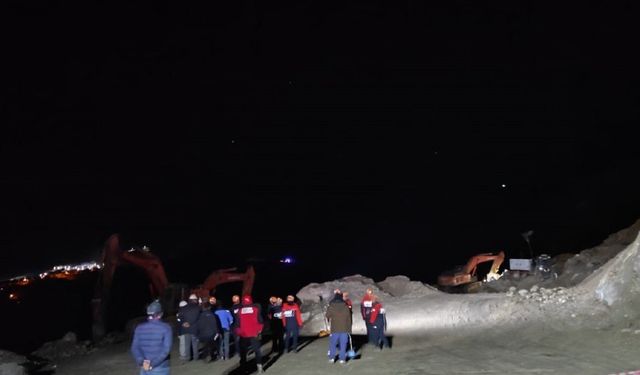 Sivas Divriği’de maden göçüğü: Bir işçi toprak altında kaldı