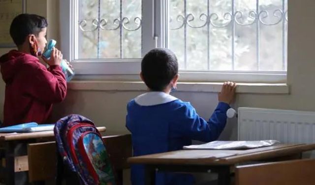 TÇE Raporu: Türkiye’de öğrencilerin gıda yoksulluğu derinleşiyor — OECD ve PISA verileri alarm veriyor