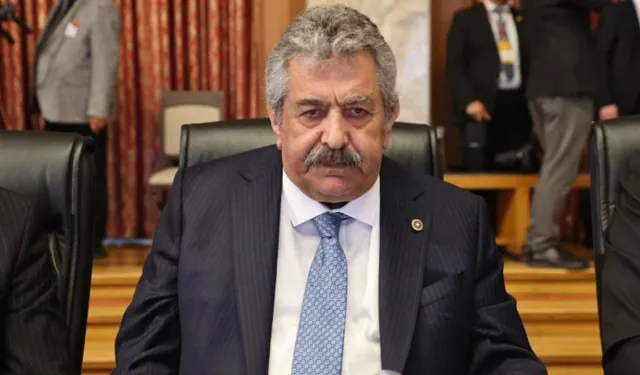 MHP 120 sayfalık süreç raporunu Meclis'e sundu