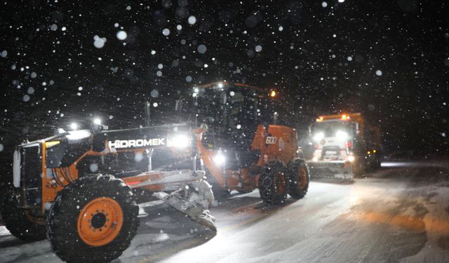 Meteoroloji’den peş peşe uyarı: Türkiye’de yağış, fırtına ve sıcaklık değişimi bir arada