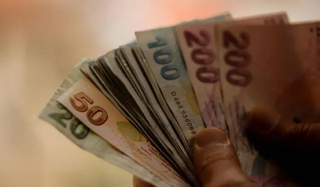 Memur ve emeklinin 5 aylık zam oranı belli oldu