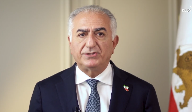 Reza Pehlevi’den Arap ülkelerine çağrı: “İran’da geçiş sürecine liderlik etmeye hazırım”