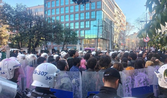 İlayda Zorlu için Ankara ve İstanbul’da eylem: Müdahale ve gözaltılar