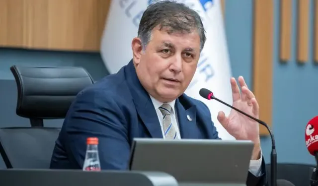 İzmir Büyükşehir Belediye Başkanı Cemil Tugay'ın CHP'den istifası tartışılıyor