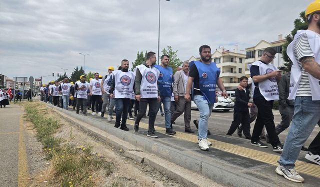 Maden-İş üyeleri alacaklarını istiyor: Ankara’ya yürüyen işçilere polis barikatı