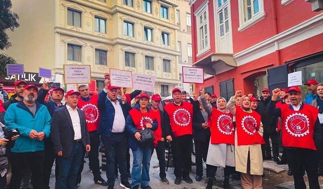 Özel İtalyan Lisesi'nde grev sonrası işten çıkarma!