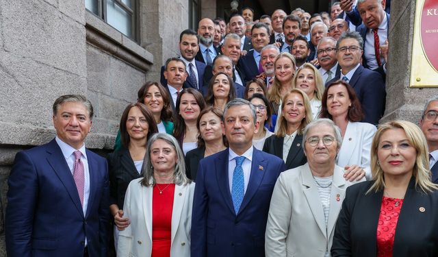 YENİ Parti ilk yönetimini oluşturdu: PM, YDK ve grup başkanvekilleri açıklandı