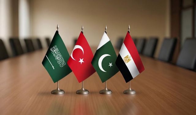 Hakan Fidan, Suudi Arabistan, Mısır ve Pakistan’ı dörtlü toplantı için İstanbul’a davet etti