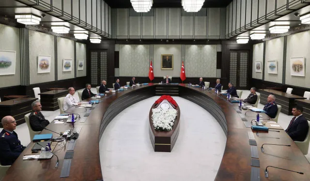 YAŞ kararları açıklandı: 63 general ve amiral emekliliğe sevk edildi