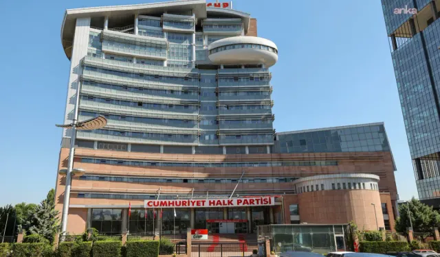 CHP’den 48 isim ihraç edildi: Partiden ihraç edilenlerin tam listesi