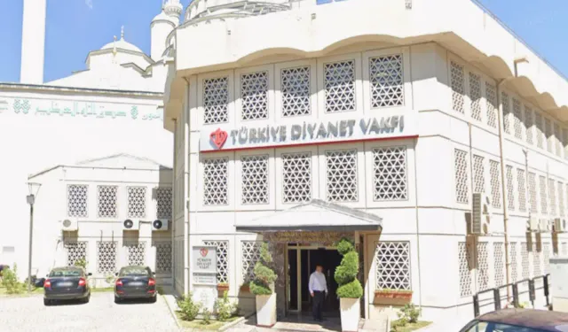 Diyanet Vakfında fon vurgunu depremi: Üç yönetici görevden alındı