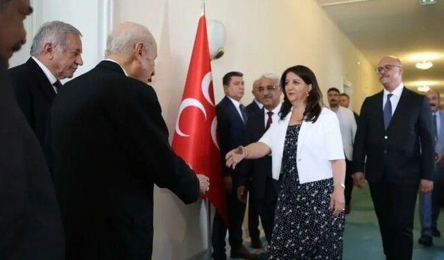 DEM Parti İmralı Heyeti, Devlet Bahçeli ile Meclis’te görüştü