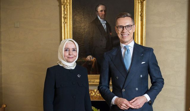 Fatma Betül Sayan Kaya’nın ablası büyükelçilik görevine başladı