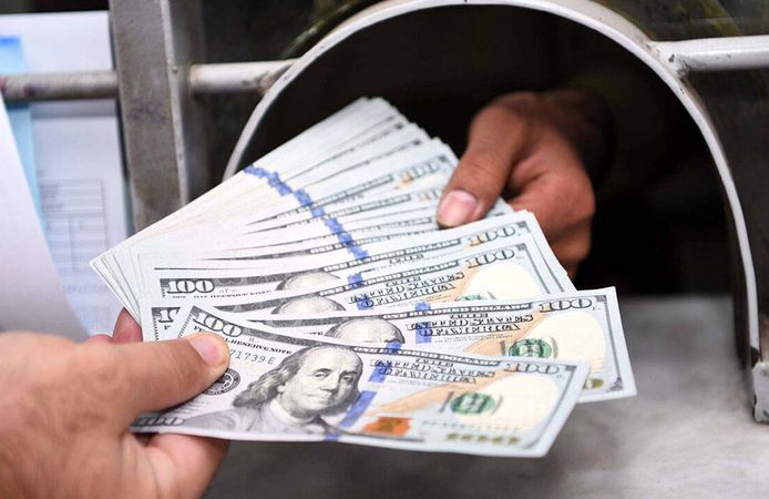 Piyasalarda günün görünümü: Dolar 47,95 TL, euro 56,12 TL, gram altın 6 bin 908 lira