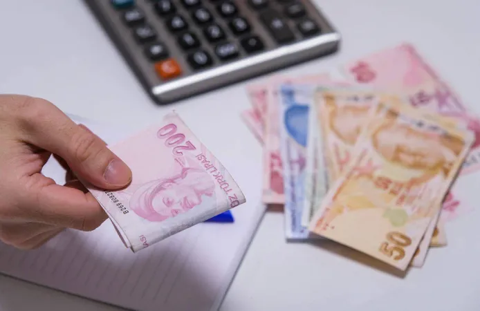 Emeklinin ve memurun ilk zam oranı belli oldu