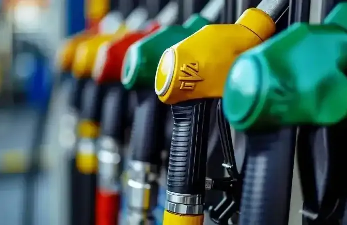 Akaryakıtta zam dalgası sürüyor: Benzin litre fiyatına 1,56 TL artış bekleniyor