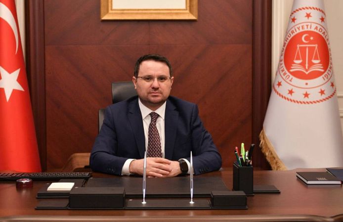 Eski YARSAV Başkanı Eminağaoğlu'ndan Akın Gürlek hakkında suç duyurusu