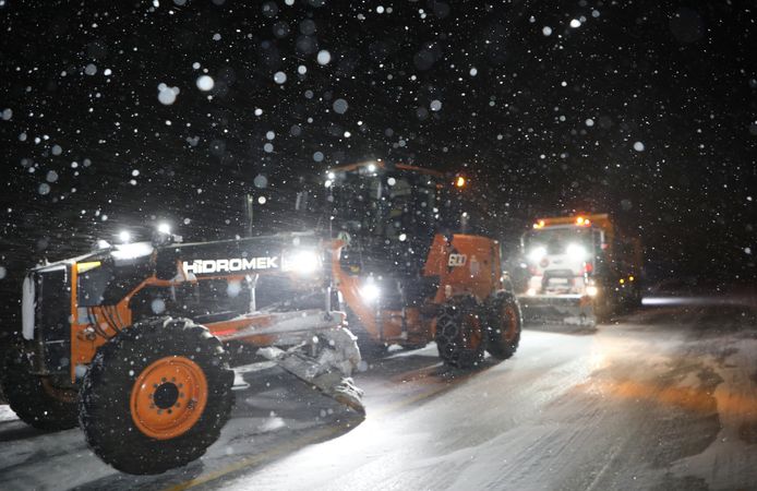 Meteoroloji’den peş peşe uyarı: Türkiye’de yağış, fırtına ve sıcaklık değişimi bir arada