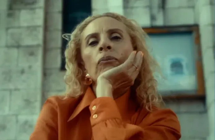 Zeynep Casalini’nin Diyarbakır’daki Newroz konseri iptal edildi