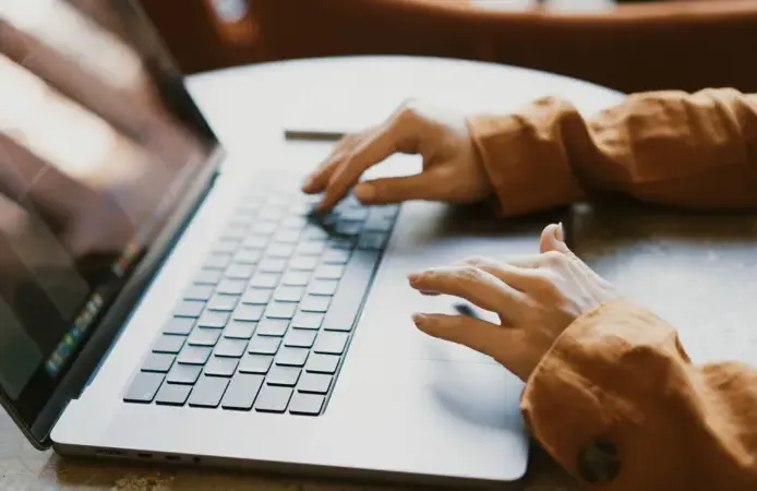 Yapay zeka internetin temelindeki güvenlik açıklarını ortaya çıkardı: Milyonlarca site risk altında