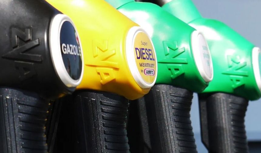 Benzine bir zam daha geliyor
