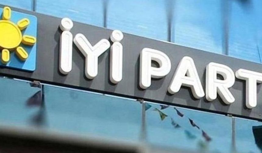 İYİ Parti’den istifa eden 100 kişi CHP'ye geçti