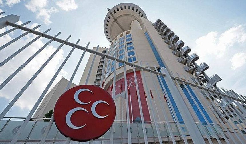 MHP’de fesih kararları sürüyor: Kütahya ve Eskişehir İl Teşkilatı da kapatıldı