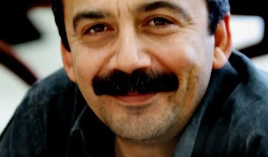 Sırrı Süreyya Önder kimdir?