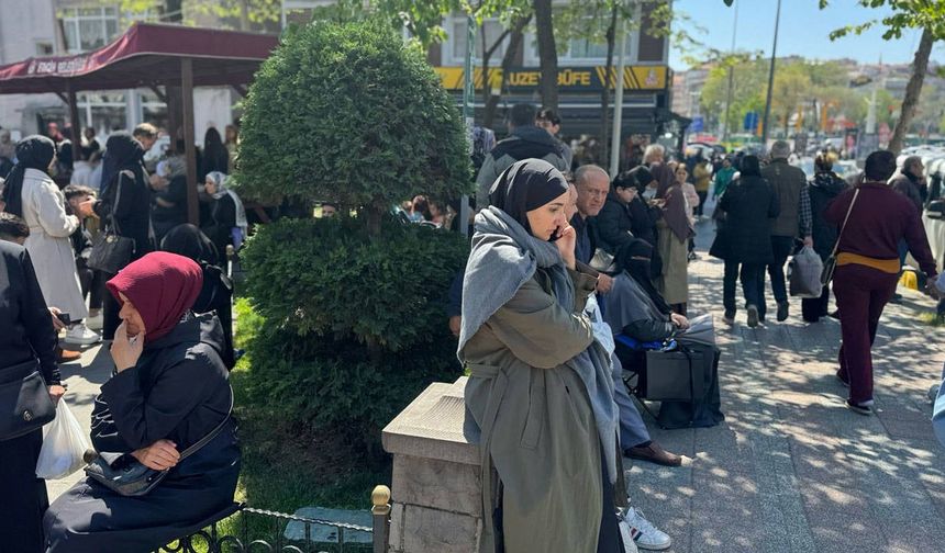 İstanbul sallanıyor: 6,2'lik depremden sonra ciddi artçılar yaşanıyor!