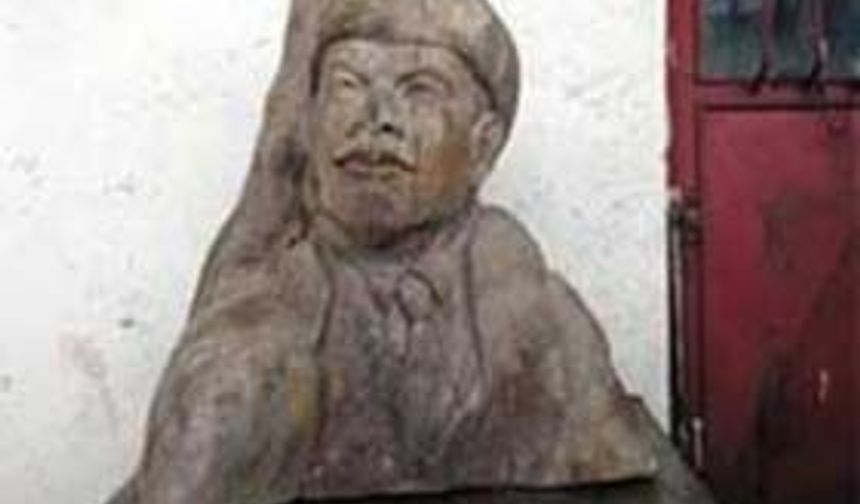 Kayıp Lenin bulundu: Akçakoca, yıllardır akıbeti belli olmayan Lenin’le buluşmaya hazırlanıyor