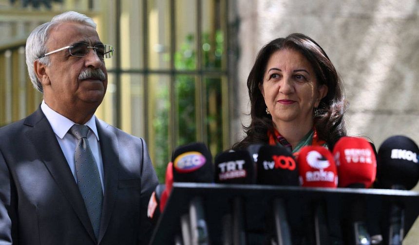 DEM Parti İmralı heyeti adadan döndü: Açıklama yarın yapılacak