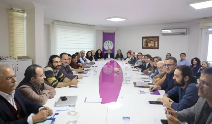 DEM Parti MYK olağanüstü toplandı