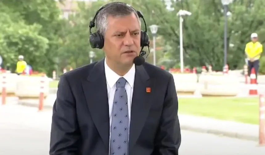 Özgür Özel'den 15 Temmuz açıklama: 'Bir darbe sürecindeyiz'