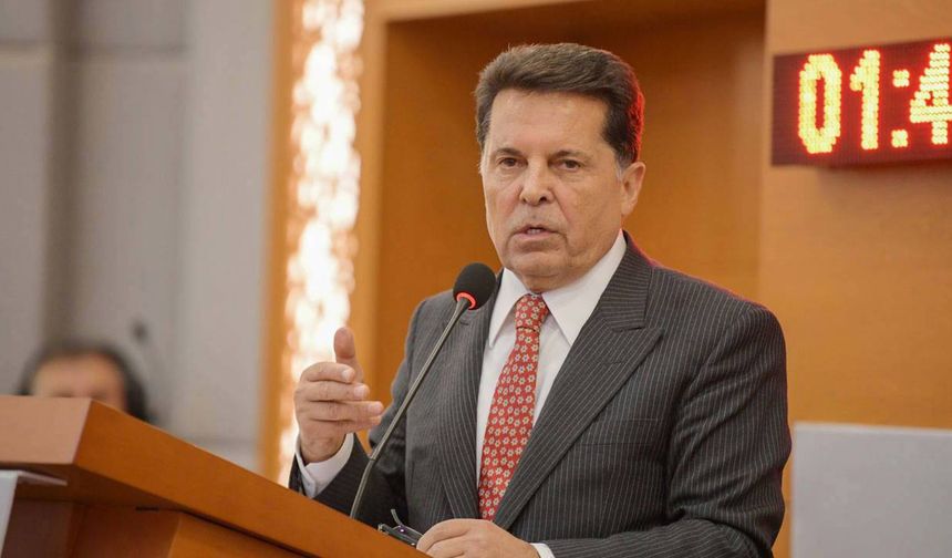 Ahmet Özer'den "Şah İsmail" açıklaması: Alevi Canlarını üzecek bir sözüm asla olamaz