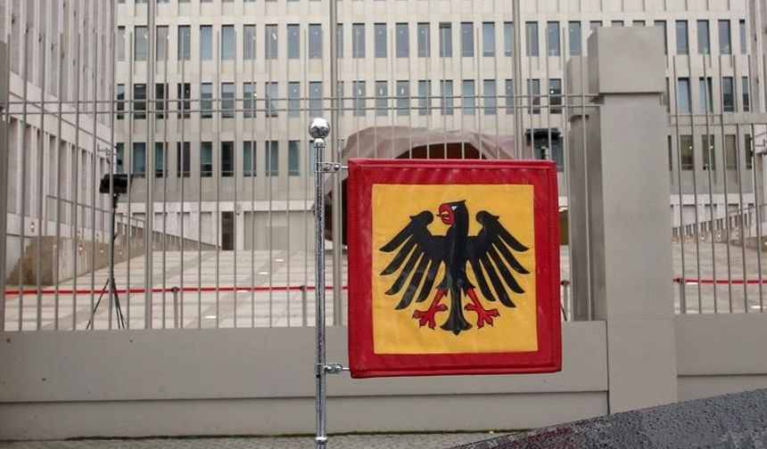 Alman İstihbaratı BND’nin 1976’dan beri Türkiye’de devlet yöneticilerini dinlediği ortaya çıktı
