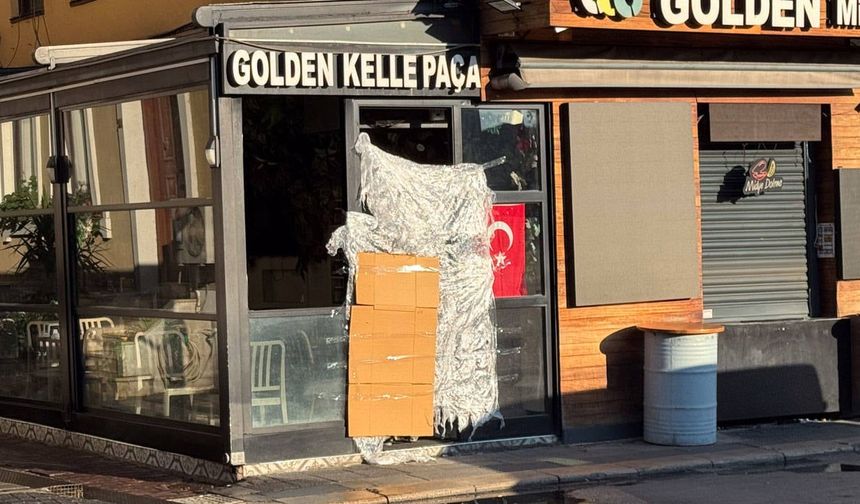 Fatih'te zehirlenme şüphesi: Anne ve 2 çocuğun ön otopsi raporu tamamlandı