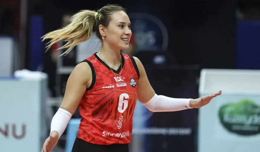 Derya Çayırgan’dan iddialara sert yanıt: “Ne para aldım ne özel ilişki var, hepsi iftira”