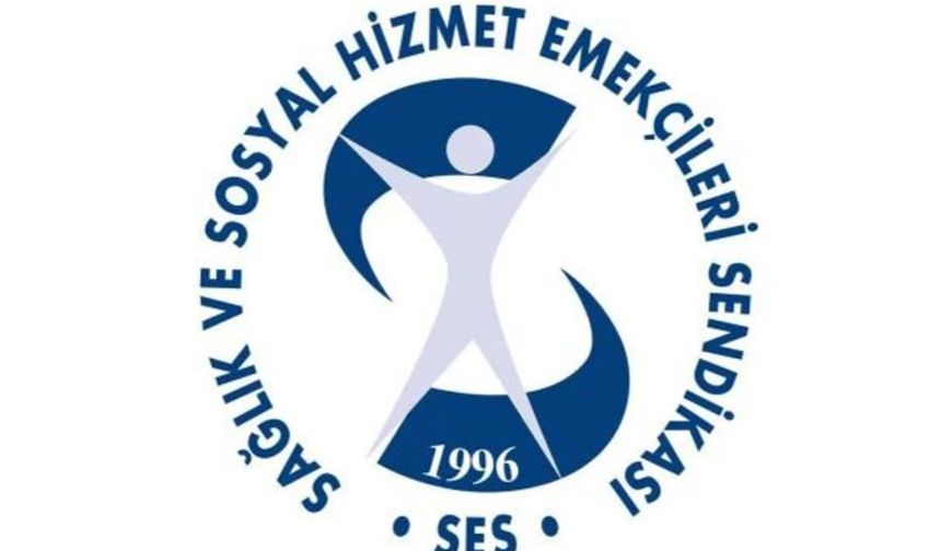 Havadaki helikopterden atlamak istemeyen kadın sağlıkçı aşağıya itildi