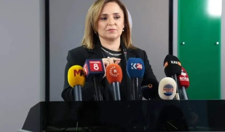 DEM Parti: 'Komisyon raporu ikinci aşamanın resmi başlangıcı'