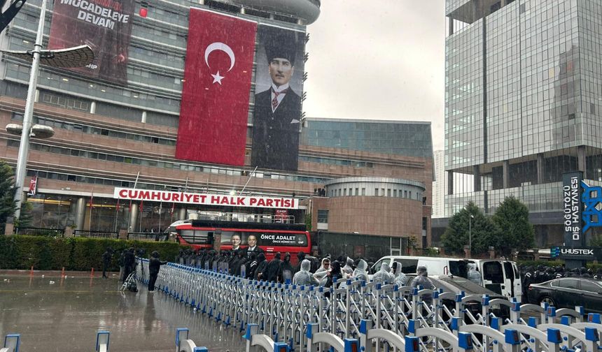 'Kılıçdaroğlu ve MYK’si yok hükmünde’ diyen Hukukçu Atilla Kart: YSK anayasal görevini yapmıyor