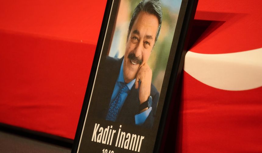 Bakırhan'dan Kadir İnanır mesajı: "Barışa olan inancını yaşamıyla gösterdi"