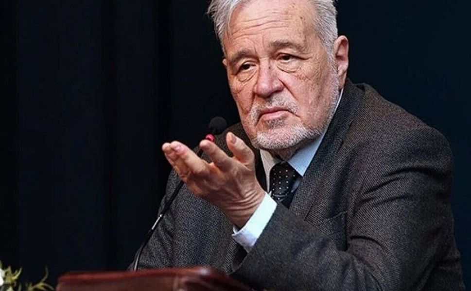 Türkiye’nin önemli tarihçilerinden İlber Ortaylı hayatını kaybetti