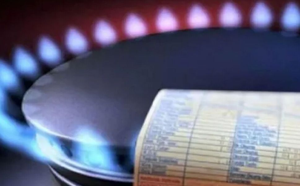 Bakan Bayraktar açıkladı: Elektrik ve doğal gazda zam sinyali